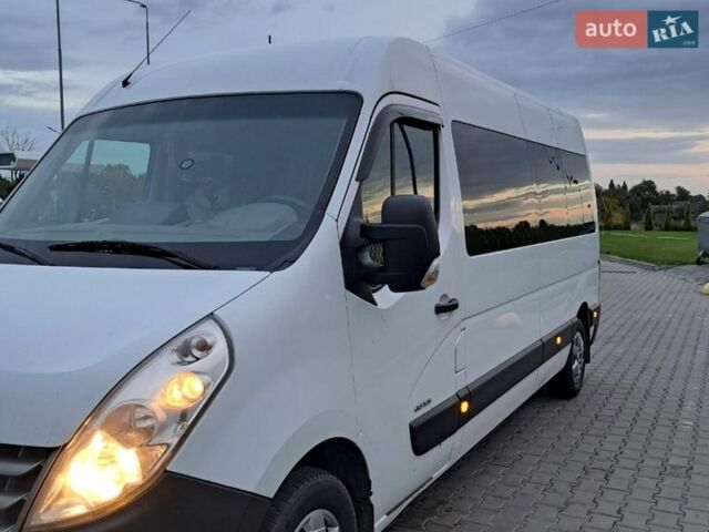 Белый Рено Мастер, объемом двигателя 2.3 л и пробегом 800 тыс. км за 12000 $, фото 1 на Automoto.ua