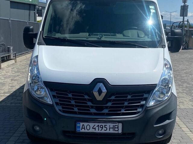 Білий Рено Мастєр, об'ємом двигуна 2.3 л та пробігом 120 тис. км за 17000 $, фото 1 на Automoto.ua