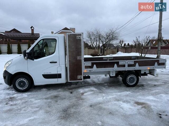 Белый Рено Мастер, объемом двигателя 2.3 л и пробегом 155 тыс. км за 14900 $, фото 1 на Automoto.ua