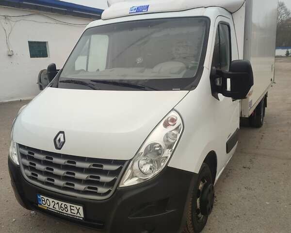 Белый Рено Мастер, объемом двигателя 2.3 л и пробегом 306 тыс. км за 17500 $, фото 1 на Automoto.ua