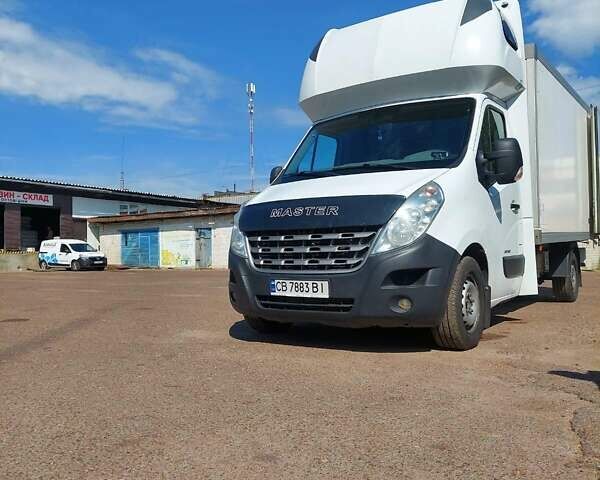 Белый Рено Мастер, объемом двигателя 2.46 л и пробегом 350 тыс. км за 13500 $, фото 1 на Automoto.ua