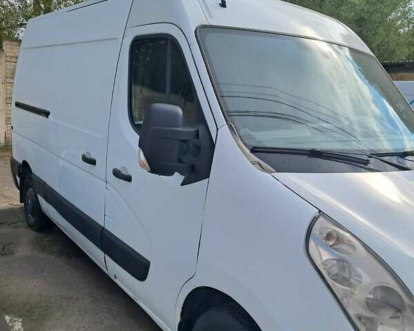 Белый Рено Мастер, объемом двигателя 2.3 л и пробегом 750 тыс. км за 7500 $, фото 1 на Automoto.ua