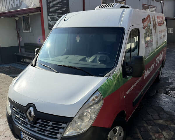 Белый Рено Мастер, объемом двигателя 2.3 л и пробегом 420 тыс. км за 13200 $, фото 1 на Automoto.ua