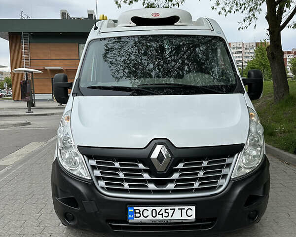 Белый Рено Мастер, объемом двигателя 2.3 л и пробегом 140 тыс. км за 16700 $, фото 1 на Automoto.ua