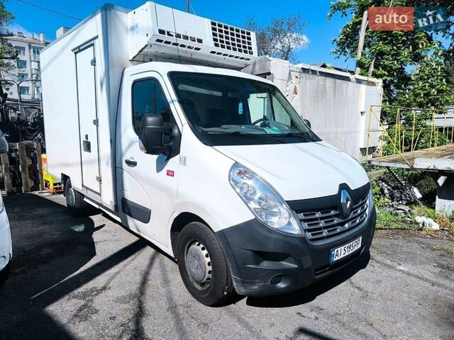 Белый Рено Мастер, объемом двигателя 2.3 л и пробегом 197 тыс. км за 21000 $, фото 1 на Automoto.ua