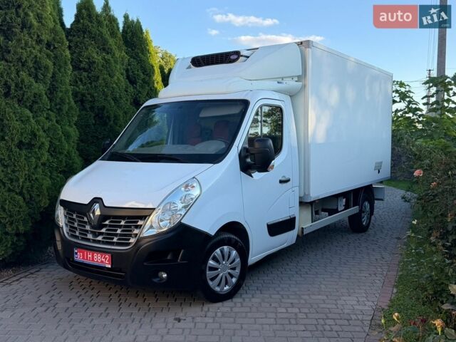 Белый Рено Мастер, объемом двигателя 2.3 л и пробегом 295 тыс. км за 18300 $, фото 1 на Automoto.ua