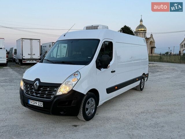 Белый Рено Мастер, объемом двигателя 2.3 л и пробегом 300 тыс. км за 22799 $, фото 1 на Automoto.ua