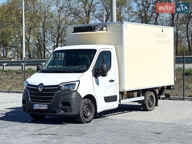 Белый Рено Мастер, объемом двигателя 2.3 л и пробегом 261 тыс. км за 28500 $, фото 1 на Automoto.ua