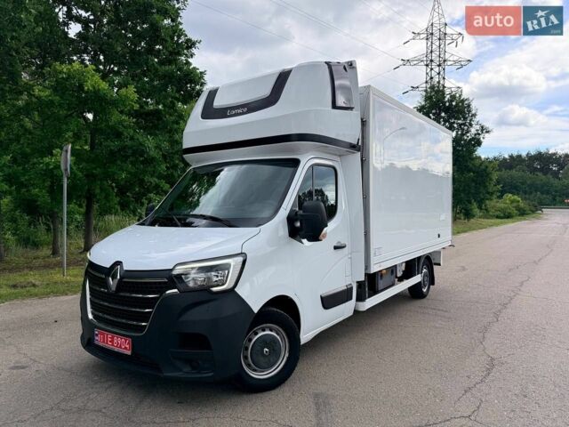 Белый Рено Мастер, объемом двигателя 2.3 л и пробегом 389 тыс. км за 25997 $, фото 1 на Automoto.ua