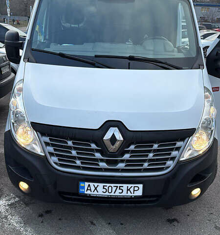 Белый Рено Мастер, объемом двигателя 2.3 л и пробегом 278 тыс. км за 21500 $, фото 1 на Automoto.ua