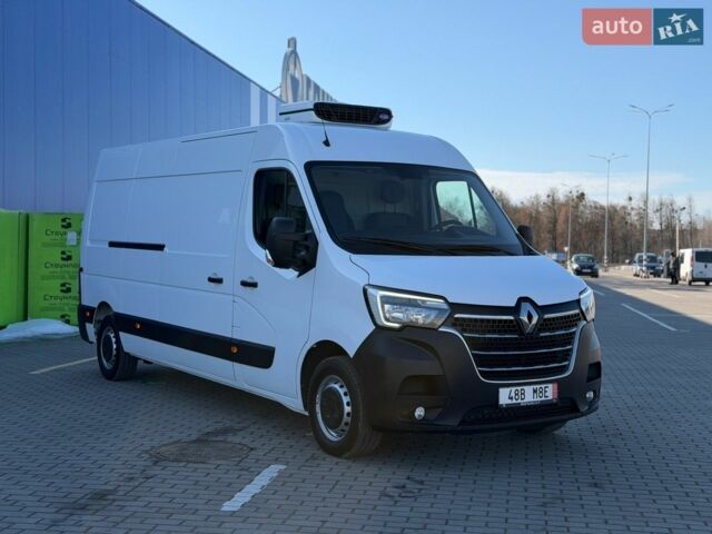 Белый Рено Мастер, объемом двигателя 0 л и пробегом 231 тыс. км за 23500 $, фото 1 на Automoto.ua