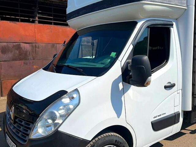 Белый Рено Мастер, объемом двигателя 2.3 л и пробегом 42000 тыс. км за 13500 $, фото 1 на Automoto.ua