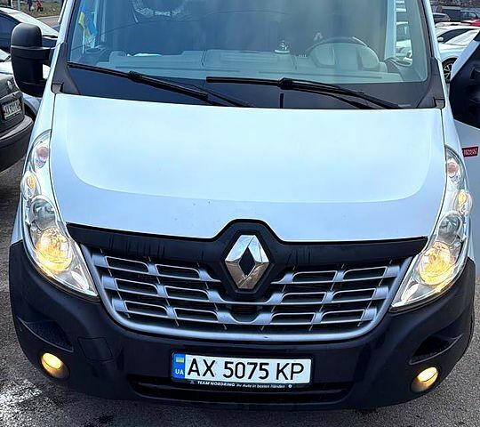 Белый Рено Мастер, объемом двигателя 2.3 л и пробегом 290 тыс. км за 17500 $, фото 1 на Automoto.ua