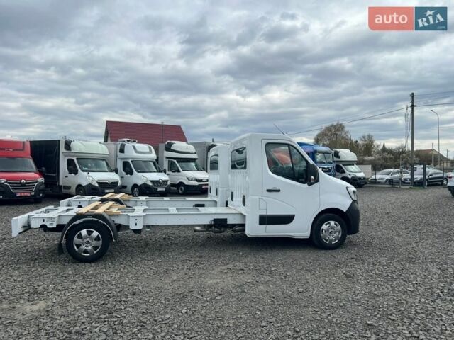 Білий Рено Мастєр, об'ємом двигуна 2.3 л та пробігом 290 тис. км за 22500 $, фото 1 на Automoto.ua