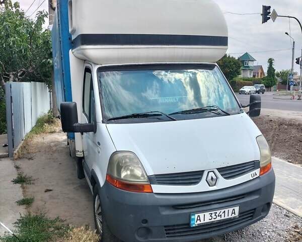 Белый Рено Мастер, объемом двигателя 2.46 л и пробегом 752 тыс. км за 9400 $, фото 1 на Automoto.ua