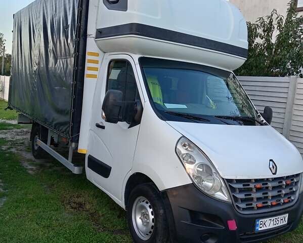 Белый Рено Мастер, объемом двигателя 2.3 л и пробегом 8 тыс. км за 11500 $, фото 1 на Automoto.ua
