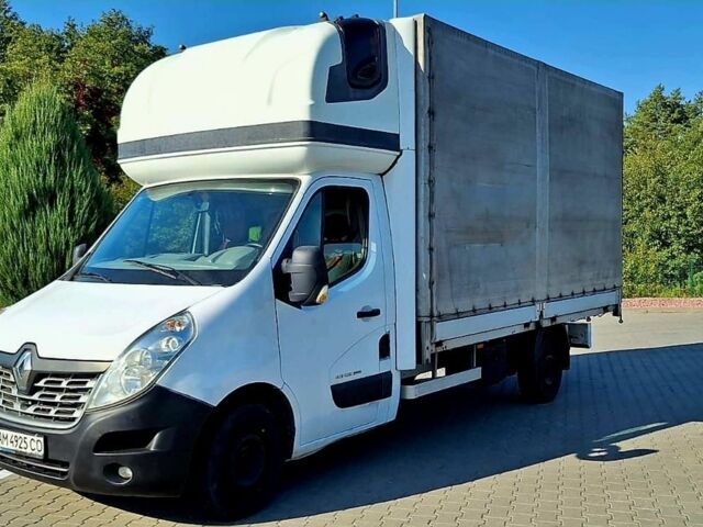 Белый Рено Мастер, объемом двигателя 2.3 л и пробегом 470 тыс. км за 12600 $, фото 1 на Automoto.ua