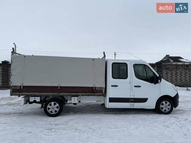 Білий Рено Мастєр, об'ємом двигуна 2.3 л та пробігом 200 тис. км за 18990 $, фото 1 на Automoto.ua