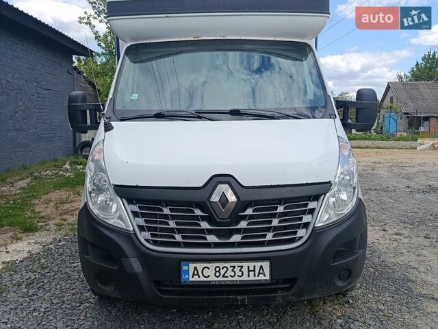 Белый Рено Мастер, объемом двигателя 2.3 л и пробегом 817 тыс. км за 11800 $, фото 1 на Automoto.ua