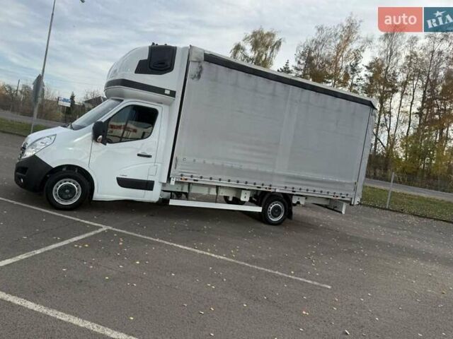 Белый Рено Мастер, объемом двигателя 2.3 л и пробегом 318 тыс. км за 16700 $, фото 1 на Automoto.ua