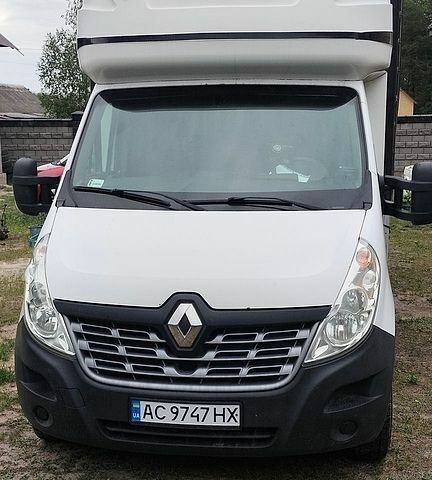 Белый Рено Мастер, объемом двигателя 2.3 л и пробегом 370 тыс. км за 17500 $, фото 1 на Automoto.ua