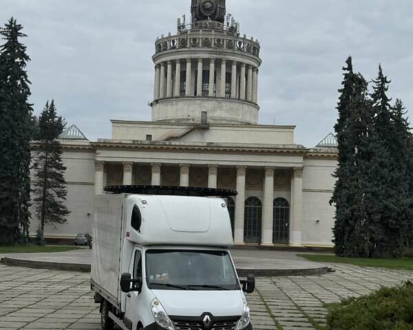 Білий Рено Мастєр, об'ємом двигуна 2.3 л та пробігом 186 тис. км за 14800 $, фото 1 на Automoto.ua