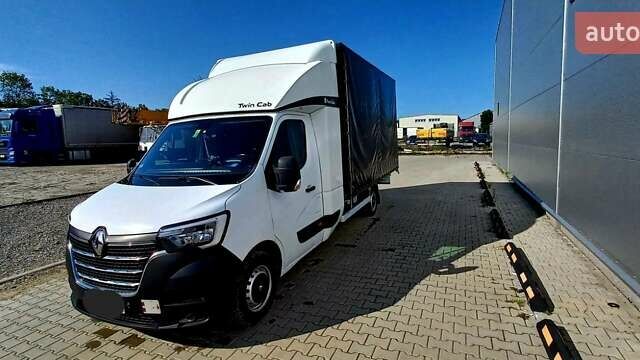 Белый Рено Мастер, объемом двигателя 2.29 л и пробегом 346 тыс. км за 15900 $, фото 1 на Automoto.ua