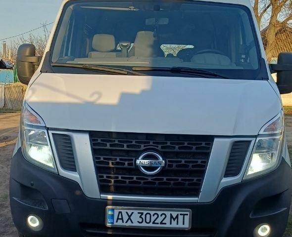 Білий Рено Мастєр, об'ємом двигуна 2.3 л та пробігом 406 тис. км за 15700 $, фото 1 на Automoto.ua