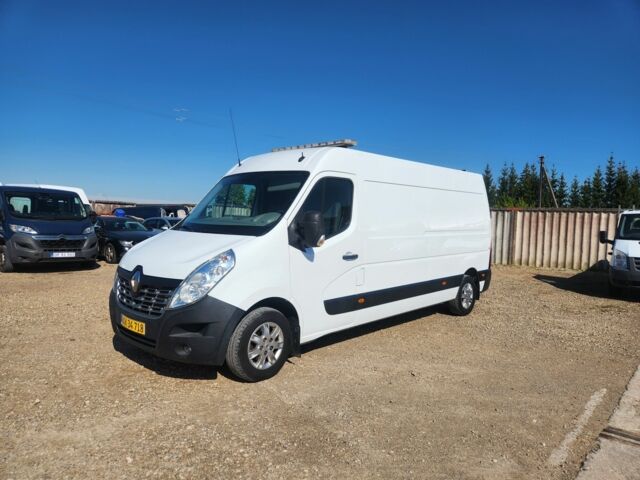 Белый Рено Мастер, объемом двигателя 2.3 л и пробегом 242 тыс. км за 15200 $, фото 1 на Automoto.ua