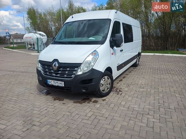Белый Рено Мастер, объемом двигателя 2.3 л и пробегом 300 тыс. км за 16500 $, фото 1 на Automoto.ua