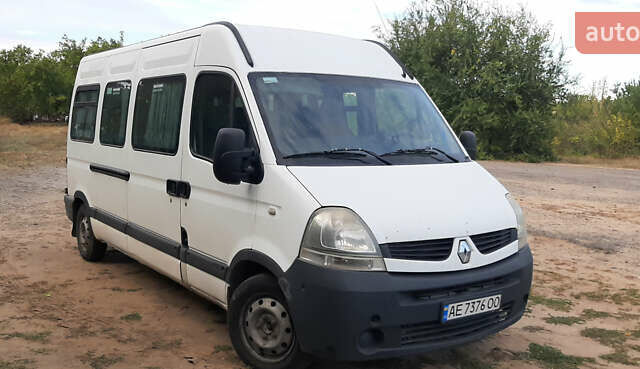 Білий Рено Мастєр, об'ємом двигуна 2.46 л та пробігом 300 тис. км за 7500 $, фото 1 на Automoto.ua
