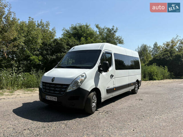 Белый Рено Мастер, объемом двигателя 2.3 л и пробегом 791 тыс. км за 12500 $, фото 1 на Automoto.ua