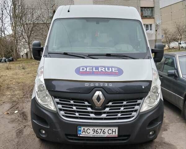 Белый Рено Мастер, объемом двигателя 2.3 л и пробегом 362 тыс. км за 18500 $, фото 1 на Automoto.ua