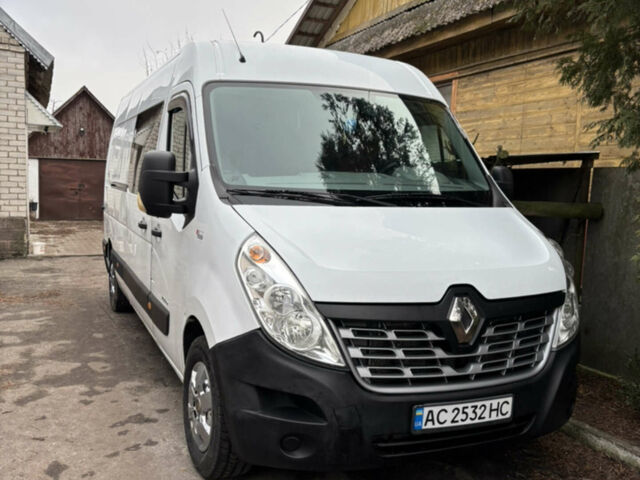 Белый Рено Мастер, объемом двигателя 2.3 л и пробегом 296 тыс. км за 17400 $, фото 1 на Automoto.ua