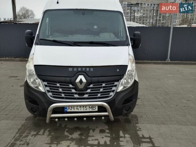 Белый Рено Мастер, объемом двигателя 2.3 л и пробегом 432 тыс. км за 17500 $, фото 1 на Automoto.ua