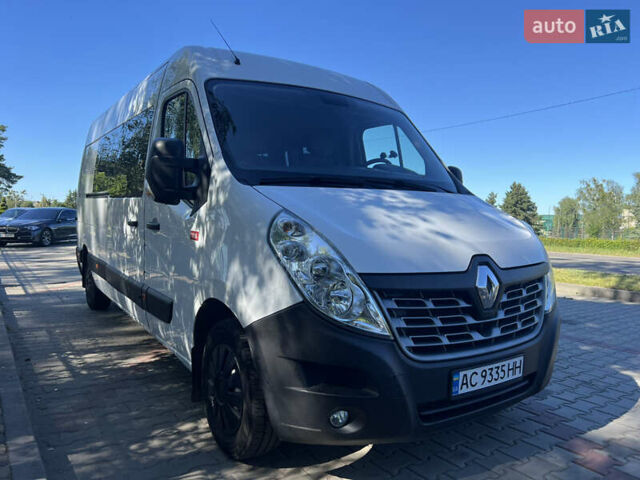 Белый Рено Мастер, объемом двигателя 2.3 л и пробегом 280 тыс. км за 19950 $, фото 1 на Automoto.ua