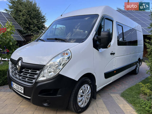 Белый Рено Мастер, объемом двигателя 2.3 л и пробегом 267 тыс. км за 23500 $, фото 1 на Automoto.ua