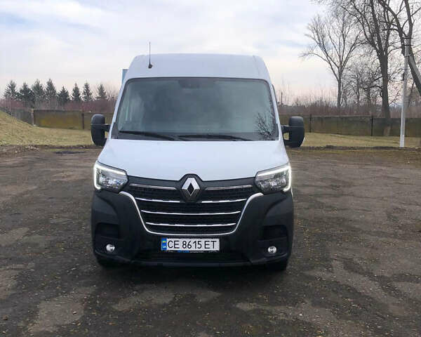 Белый Рено Мастер, объемом двигателя 2.3 л и пробегом 231 тыс. км за 26500 $, фото 1 на Automoto.ua
