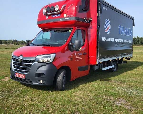 Красный Рено Мастер, объемом двигателя 2.3 л и пробегом 357 тыс. км за 22200 $, фото 1 на Automoto.ua