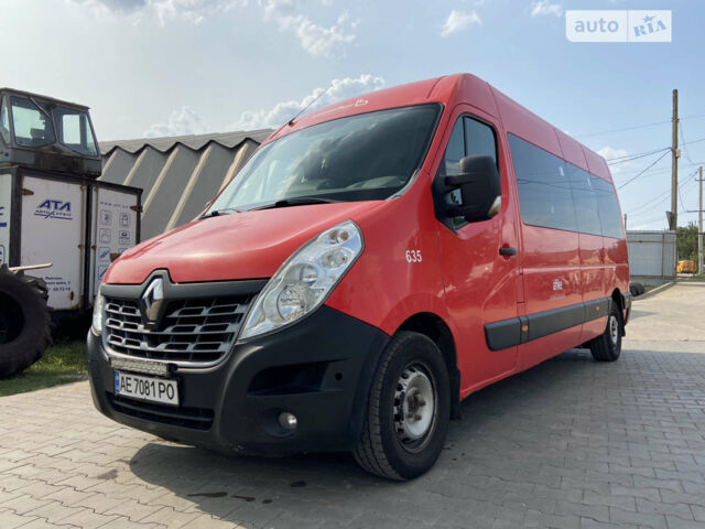 Красный Рено Мастер, объемом двигателя 2.3 л и пробегом 285 тыс. км за 17500 $, фото 1 на Automoto.ua