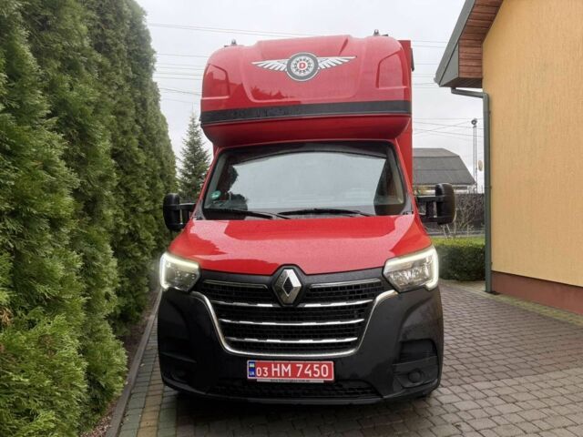 Красный Рено Мастер, объемом двигателя 2.3 л и пробегом 354 тыс. км за 20400 $, фото 1 на Automoto.ua