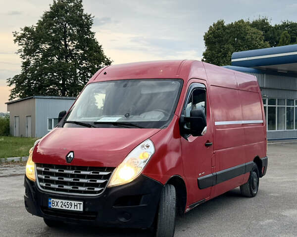 Красный Рено Мастер, объемом двигателя 2.3 л и пробегом 480 тыс. км за 10900 $, фото 1 на Automoto.ua