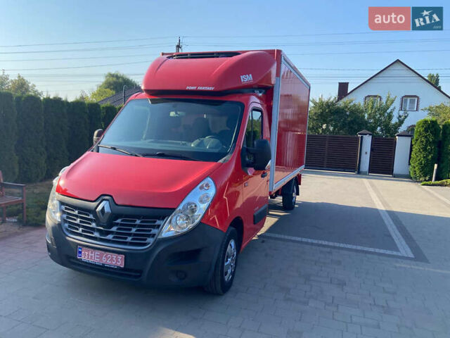 Красный Рено Мастер, объемом двигателя 2.3 л и пробегом 312 тыс. км за 13500 $, фото 1 на Automoto.ua