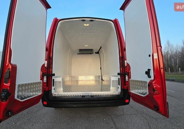 Червоний Рено Мастєр, об'ємом двигуна 2.3 л та пробігом 168 тис. км за 21500 $, фото 1 на Automoto.ua