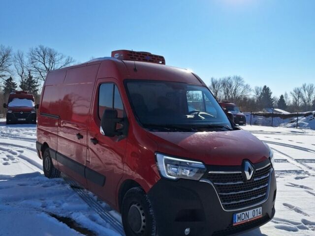 Красный Рено Мастер, объемом двигателя 2.3 л и пробегом 100 тыс. км за 26900 $, фото 1 на Automoto.ua