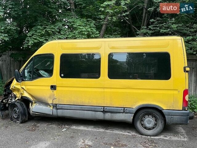 Желтый Рено Мастер, объемом двигателя 2.5 л и пробегом 420 тыс. км за 1700 $, фото 1 на Automoto.ua
