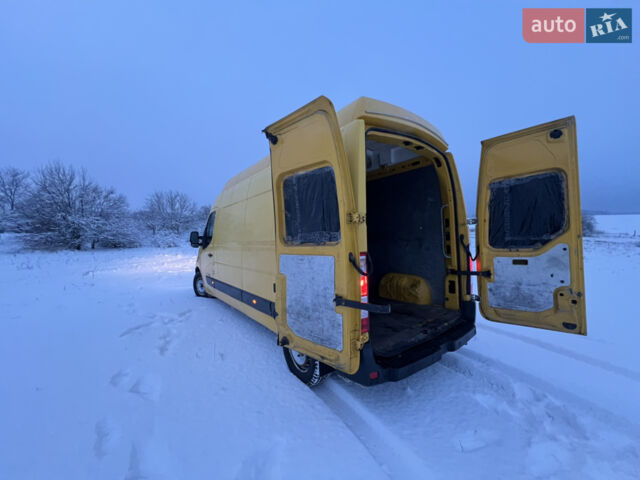 Жовтий Рено Мастєр, об'ємом двигуна 2.3 л та пробігом 260 тис. км за 10900 $, фото 1 на Automoto.ua