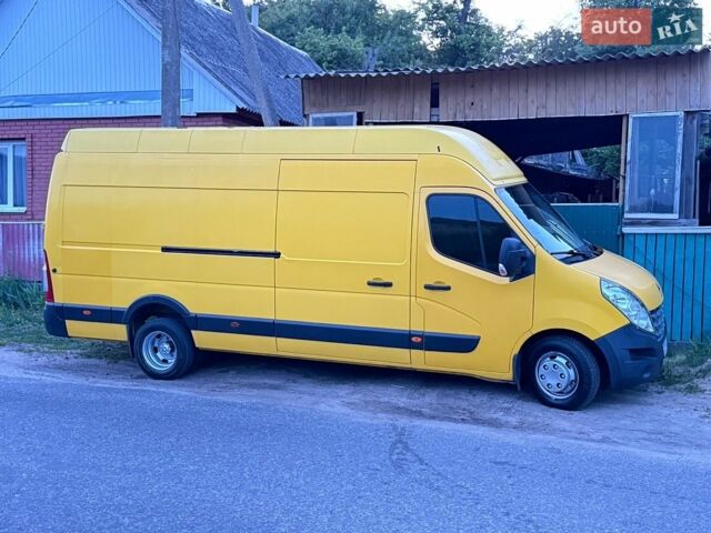 Желтый Рено Мастер, объемом двигателя 2.3 л и пробегом 301 тыс. км за 13200 $, фото 1 на Automoto.ua