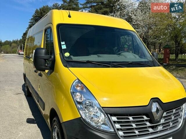 Желтый Рено Мастер, объемом двигателя 2.3 л и пробегом 430 тыс. км за 14500 $, фото 1 на Automoto.ua