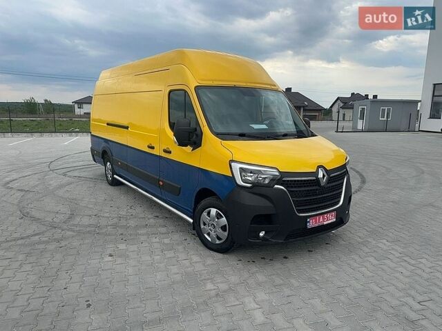 Желтый Рено Мастер, объемом двигателя 2.3 л и пробегом 195 тыс. км за 22700 $, фото 1 на Automoto.ua